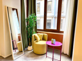 New Flat,3BR,AC, 200 mt to Taksim